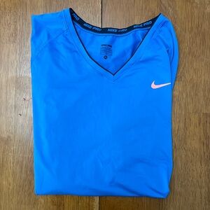 nike pro long sleeve pullover